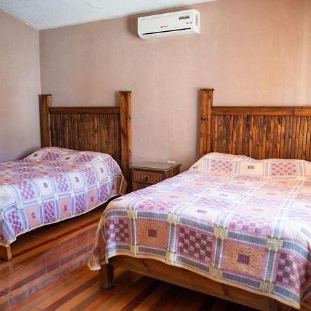 Hotel Pueblo Viejo Парас де ла Фуенте Екстериор снимка